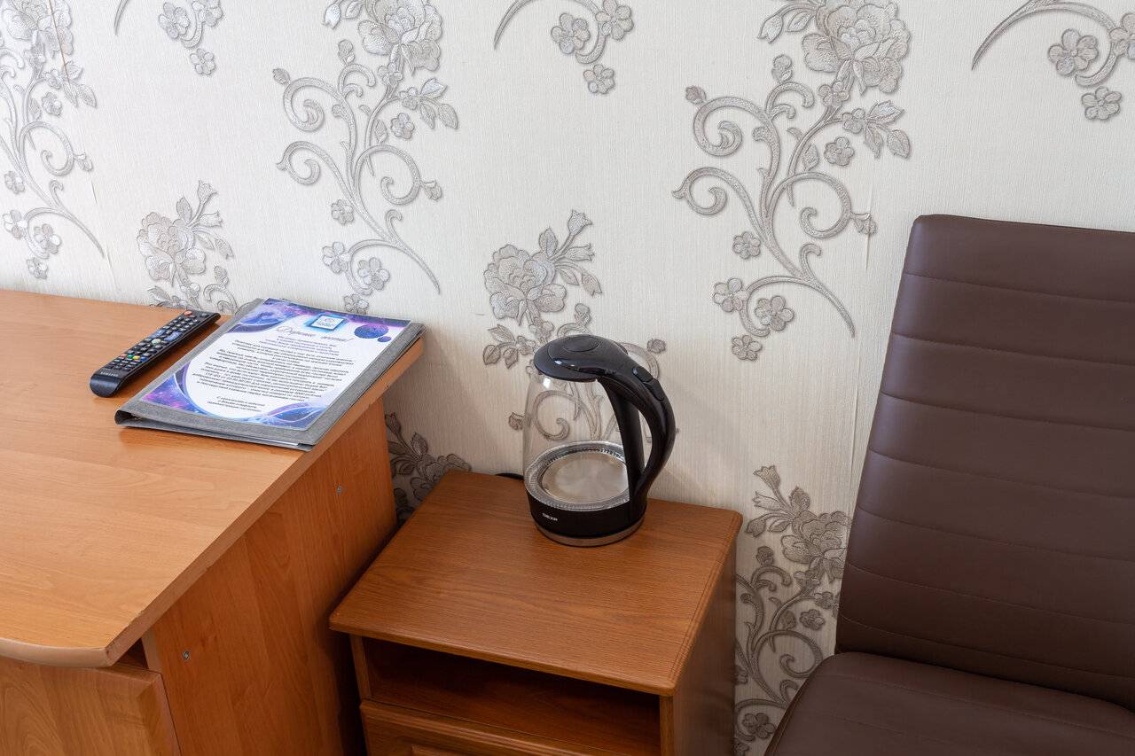 Фотографии номера Бюджетный двухместный номер с 2 отдельными кроватями в Гостинице Космос Комсомольск-на-Амуре